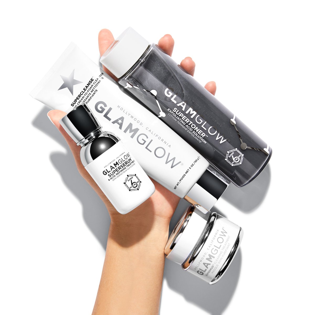 glamglow's tweet photo. The 🔑to #SuperClearSkin = our SUPERS family. What’s your fave?
🖤 #SUPERMUD
💜 #SUPERSERUM
🔘 #SUPERTONER
🛁 #SUPERCLEANSER
All available now on https://t.co/iqjHh3UDOz and at @Sephora
#GLAMGLOW https://t.co/dILG3wFlyn