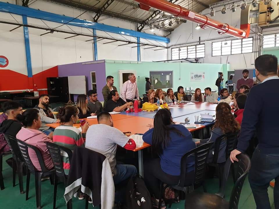 AColicignoOk's tweet photo. AHORA.
En #Citlam junto a miembros del envión "Podes" trabajamos para poder sumar robótica a sedes del distrito.

@magariovero
@FerEspinozaOK 

@Matanzacitlam https://t.co/BNHpw0S9CU