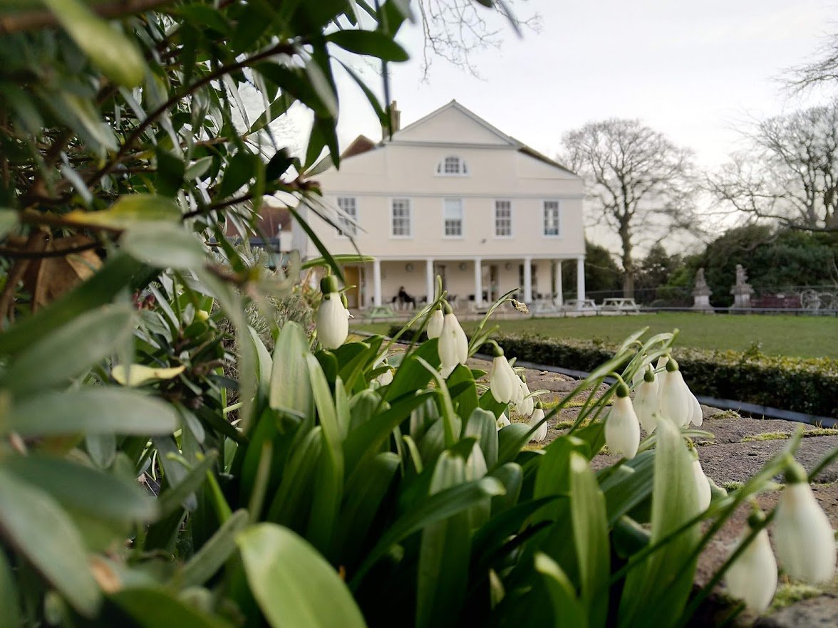 LauderdaleHouse (@lauderdalehouse) on Twitter photo Our new season of #JazzintheHouse starts in April, featuring the likes of <a href="/jimmullenjazz/">Jim Mullen</a> <a href="/brigitteberaha/">Brigitte Beraha</a> @robertmitchellm <a href="/basschecktom/">Tom Mason</a> <a href="/ShireenFrancis/">ShireenFrancisMusic</a> <a href="/SarahMoule1/">Sarah Moule</a> <a href="/DBitelli/">david bitelli</a> <a href="/jazzcat1951/">Ben Crosland</a> <a href="/bdajazz77/">Brandon Allen</a>
Get your tickets: bit.ly/2UERLuu
#jazz #jazzlovers #jazzmusic Our new season of #JazzintheHouse starts in April, featuring the likes of <a href="/jimmullenjazz/">Jim Mullen</a> <a href="/brigitteberaha/">Brigitte Beraha</a> @robertmitchellm <a href="/basschecktom/">Tom Mason</a> <a href="/ShireenFrancis/">ShireenFrancisMusic</a> <a href="/SarahMoule1/">Sarah Moule</a> <a href="/DBitelli/">david bitelli</a> <a href="/jazzcat1951/">Ben Crosland</a> <a href="/bdajazz77/">Brandon Allen</a>
Get your tickets: bit.ly/2UERLuu
#jazz #jazzlovers #jazzmusic