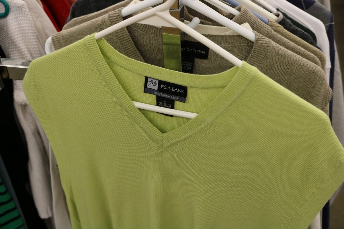 BlueJacketInc's tweet image. Don't miss our Blue Jacket Clothing Company sweater blowout! All men's and women's sweaters in the store are $3.50 or less!!! Through March 28th. 2826 South Calhoun. Hours are 10 a.m. - 5 p.m. #clothes #sale #style #shop