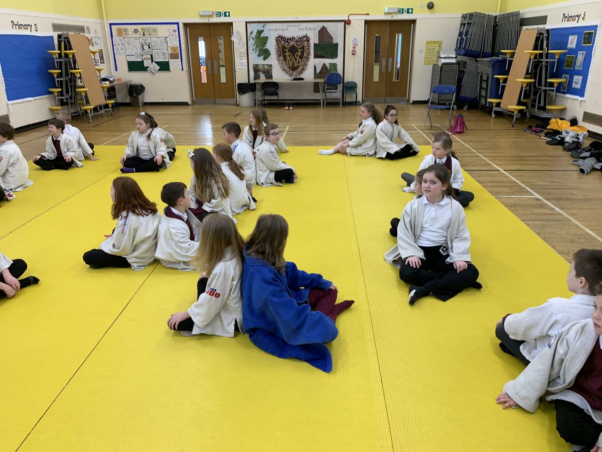MrsCraikWQ's tweet photo. What a fantastic morning we had thanks to our judo taster session. It was so much fun! We learned lots of moves and tried them out on our friends. Every single person left with a smile on their face. Leaflets are home in bags for more information about the judo club. 🥋 https://t.co/KYtNc05jnS