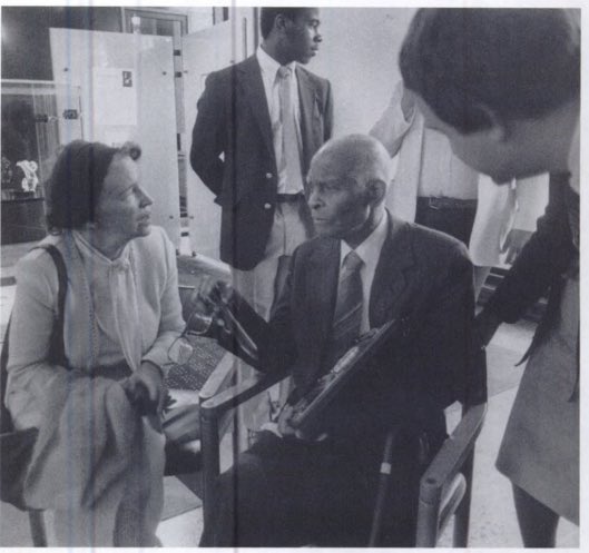 BOEAPS's tweet photo. Today we honor Ms. Ann Woodward &amp; Ms. Angela Ioannides. They both served on the Atlanta Board of Education as District 3 Representatives. Also Ms. Ioannides is a graduate of @APSGradyKnights! 
  #GreekIndependenceDay🇬🇷 &amp; #WomensHistoryMonth 💓🖤 https://t.co/pFEOO3gOWX