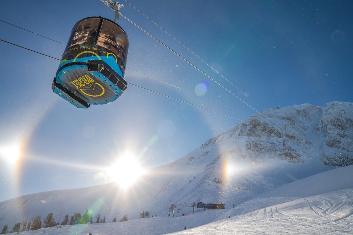 bigskyresort's tweet photo. Your #LastLaps can wait. The Tram will stay open a half-hour later every day for the rest of the season, with the maze closing at 3:30PM. | 📷: Ed Coyle https://t.co/01uGj7fGu2