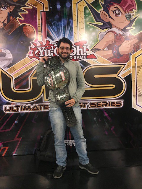 YuGiOh_TCG's tweet photo. Congratulations to Pablo Goncalves from Brazil for becoming this weekend's Ultimate Duelist at the South America 2019 #UDSInvitational !
https://t.co/6SF9vKm7gp https://t.co/DUAKITxX7H