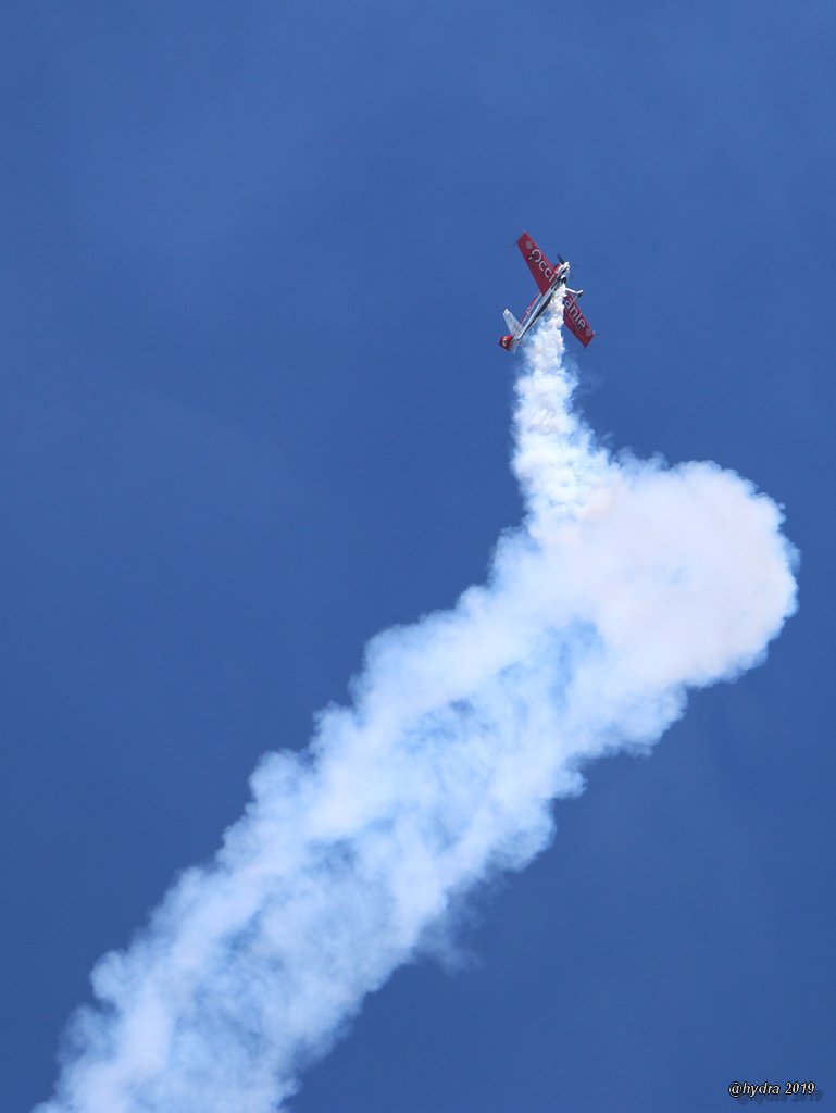 hydra_66's tweet photo. belle prestation de l'équipe #AdrenalinFlights et de #NicolasIvanoff, 
partenaires de la journée "portes ouvertes" à l'école de pilotage #AéroPyrénées de #Perpignan   1/2 https://t.co/uO6srunPqI