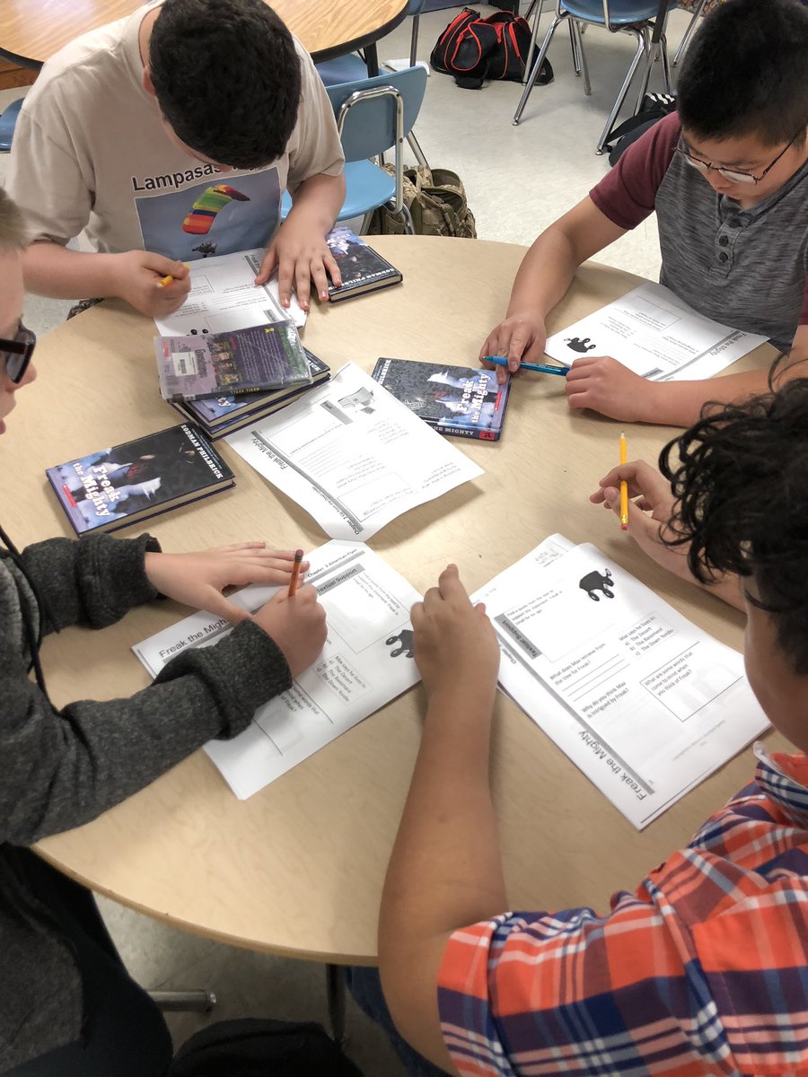 Graphic organizers come in handy when identifying new information from our current novel, “Freak the Mighty.” Collaborating with a partner helps to add a new perspective!  #BeTheOneLMS #Gobeyondlampasas <a href="/LampasasMS/">Lampasas MS</a>