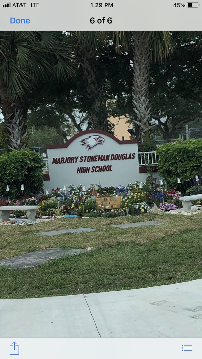 VHHS_Baseball's tweet photo. Vernon Hills High School thanks Stoneman Douglas coaches and players for a warm welcome. VHHS baseball stands strong with Marjory Stoneman Douglas High School baseball. #MSDstandstrong https://t.co/oLQOkzfGcM