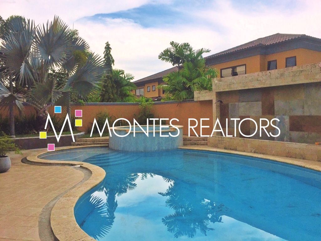 MontesRealtors's tweet photo. Casa con piscina de 3 recámaras 450m² en #alquiler en Costa del Este, Residencial Antigua. #panama 
Más información: https://t.co/vQMVBG7buA
https://t.co/Z3N00XtTzK 
 #costadeleste #casaconpiscina #piscina #pty #bienesraices https://t.co/eShEumuKIA