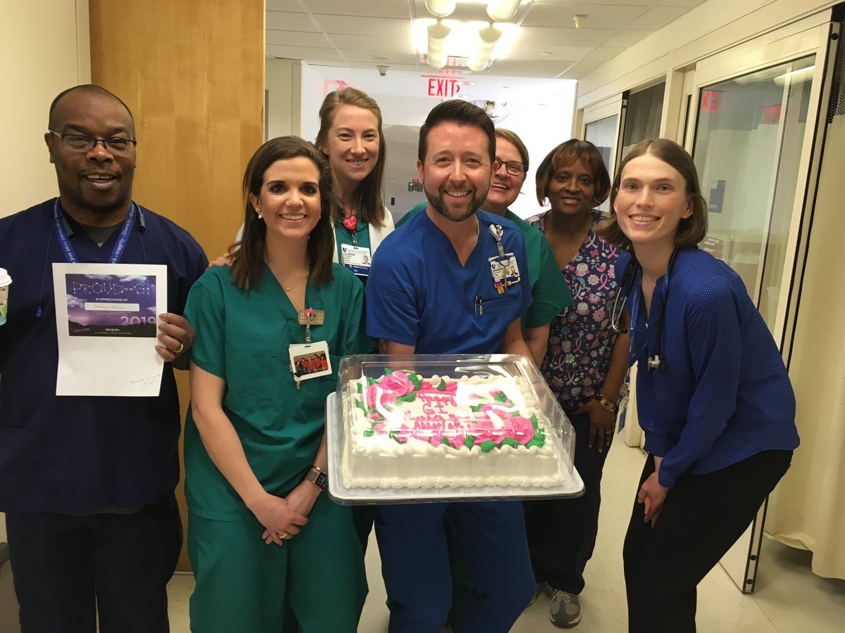 DukePedsGI's tweet photo. #Proud2BGI #DukePedsGI #GINursesWeek—Dr. Mary Boruta and our Peds GI endoscopy team! https://t.co/WqnLtkHmSb