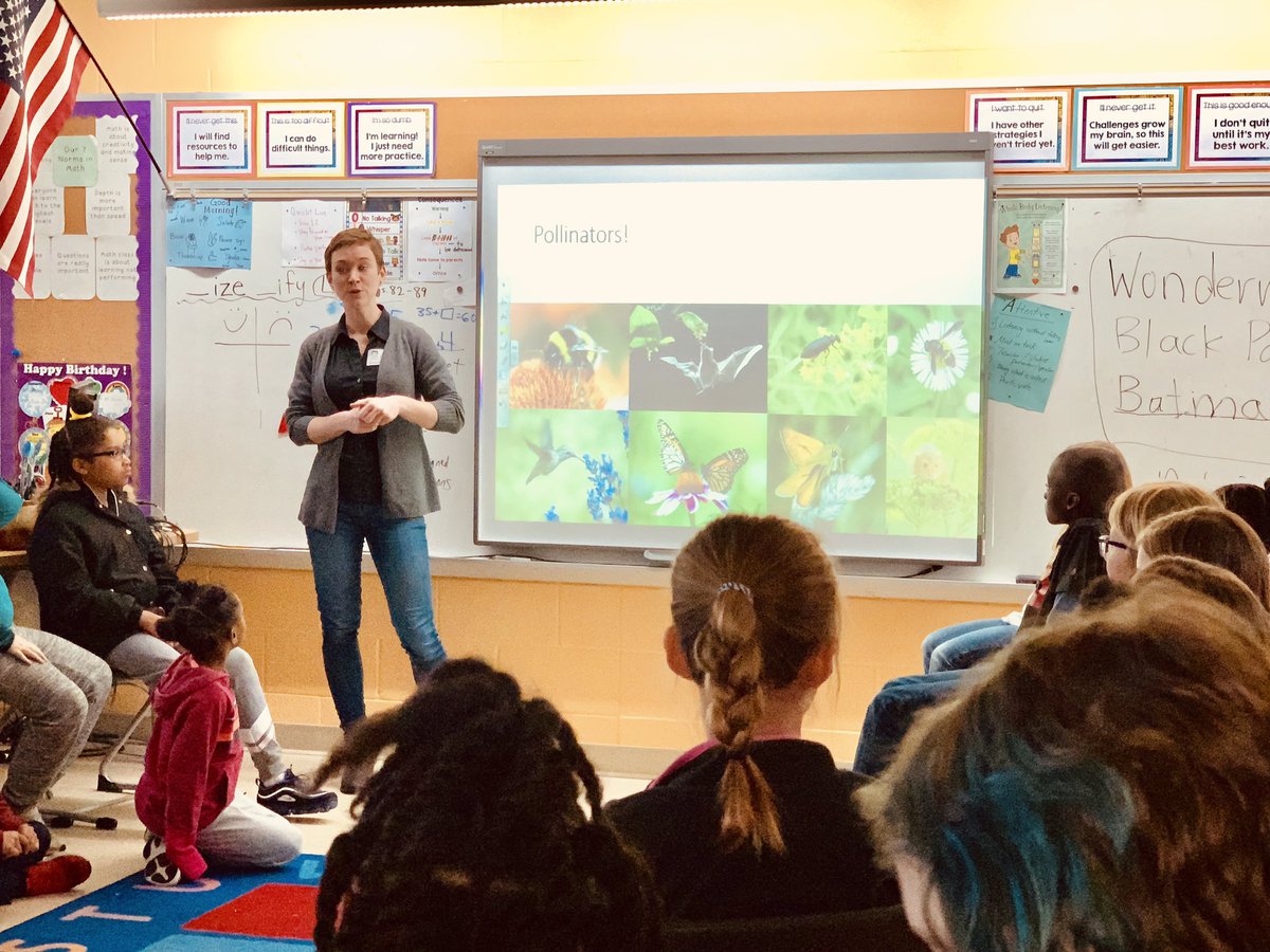 It’s all about the bees this afternoon for our 3rd graders! Thank you Sarah from <a href="/OhioState/">Ohio State</a> for sharing your research with our students! #REYNproud #SummitSTEM <a href="/ReynSchools/">Reynoldsburg City Schools</a> <a href="/MissLang08/">Taylor Lang</a> <a href="/mrlee3rd/">Michael Lee</a> @MissStewartSTEM @Summit3rdGrade