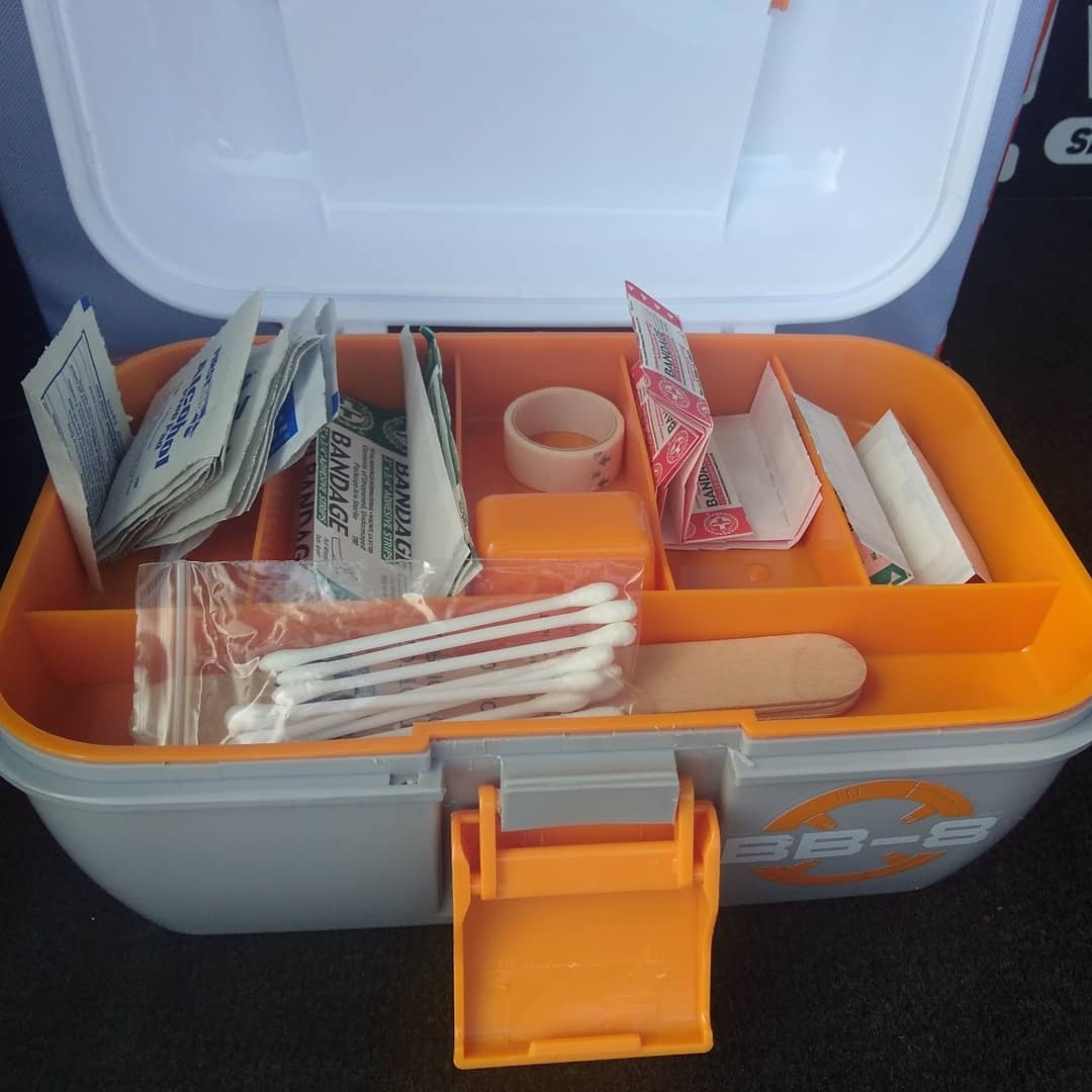 StarWarsScionXB's tweet photo. New first aid kit is stocked and ready to roll 😎 #tacklebox #firstaidkit #XBB8 #starwars #starwarsscionxbb8 #bb8 #scion #xb #scionxb #roadsquadron #fangirl #carsplay #nerdlife https://t.co/y1JOVenSwc
