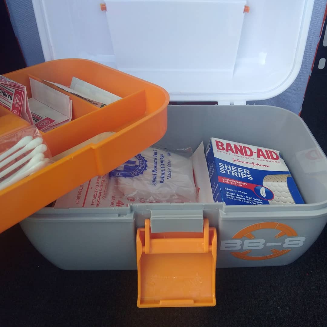 StarWarsScionXB's tweet photo. New first aid kit is stocked and ready to roll 😎 #tacklebox #firstaidkit #XBB8 #starwars #starwarsscionxbb8 #bb8 #scion #xb #scionxb #roadsquadron #fangirl #carsplay #nerdlife https://t.co/y1JOVenSwc