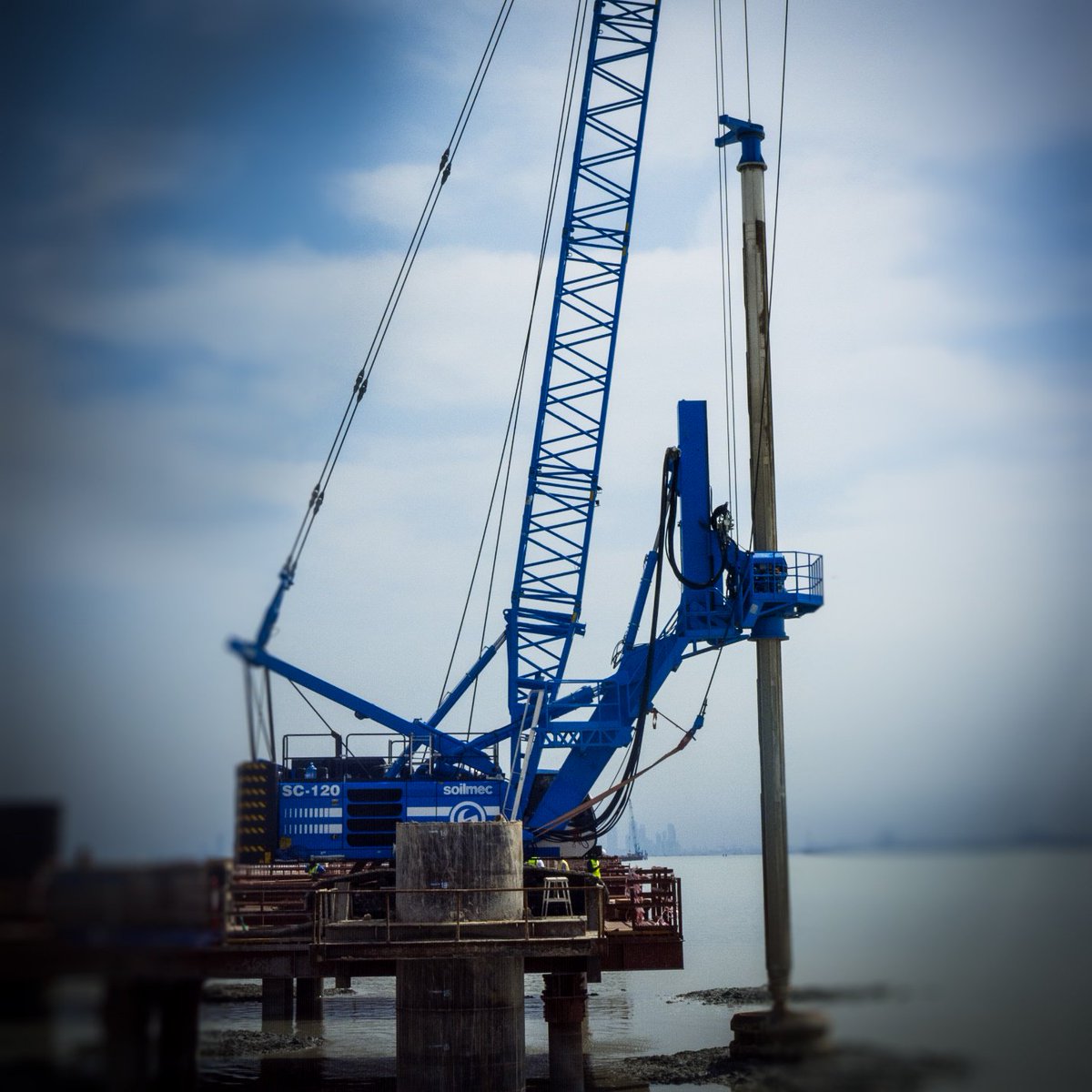 Pictured here is the Soilmec SC120 Foundation Duty-Cycle crane, with the SA40 Hydraulic Drill attachment. Greater torque, longer reach and an effective crowd system makes this beast reach where others don’t dare. 
#muddyboots #soilmec #drill #drilllife #deepfoundation