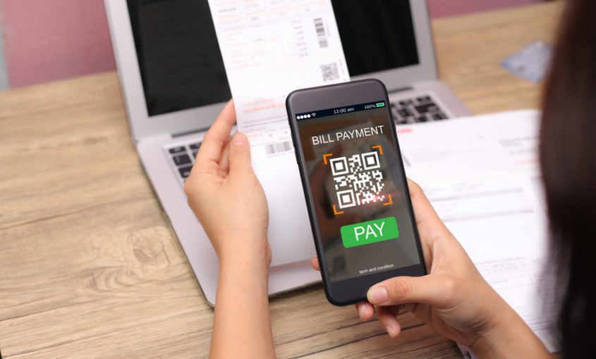 dcoupon_mx's tweet photo. Los códigos QR y su evangelización

La banca Mexicana va con todo en la utilización de esta tecnología, utilizada con mayor impacto en China donde ya han desplazando el efectivo y han mejorando temas de seguridad con el blockchain.

Fuente: Paul Lara/Dinero en Imagen

@dcoupon_mx https://t.co/EwCBzZiR8N