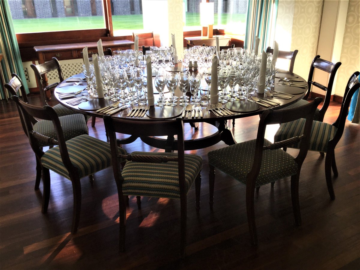 Fitz_Events's tweet photo. Pressure is on the #Chefs @FitzwilliamColl to produce 14 different courses, all with many intricate garnishes for tonight’s #feasttasting for our special annual #CommemorationDinner. #FrontofHouse #staff rise to the challenge to ensure each course, with wines are served swiftly. https://t.co/Jq6GqmddZr