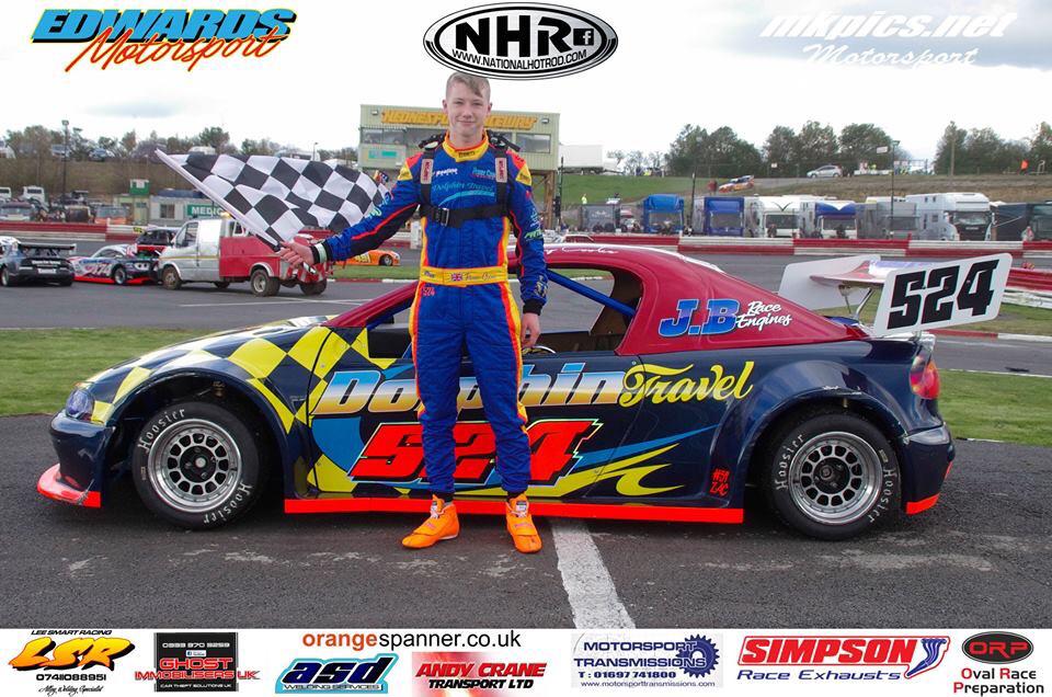 PerryCookeUK's tweet photo. Good win yesterday at Hednesford Hills! Thank you everyone for there support ! https://t.co/EqfkIIvSCw