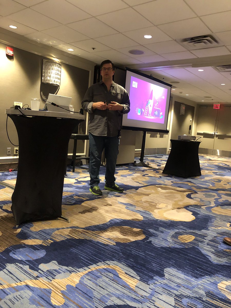 TCottonMeador's tweet photo. How can we be more valuable to our customer? @sethzaremba talking about what journey he’s been on. @zincinsurance #beatomic #ELEVATE19 #ElevateFOMO https://t.co/qXL5IkWgqA