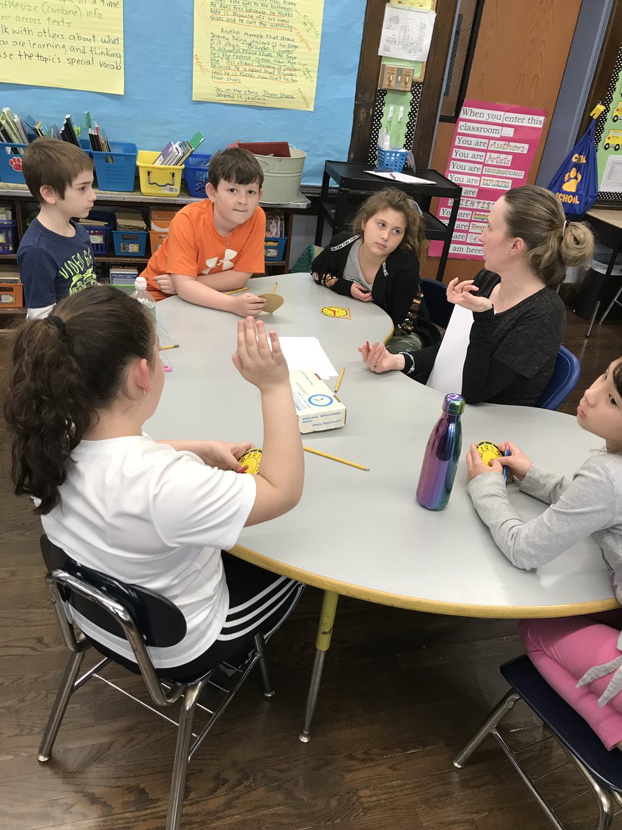 Central345's tweet photo. 3-2 is practicing telling time to the minute in a variety of ways. This includes mini clocks with a teacher, an assignment on Freckle, and a sorting watch game!  #WeAreEH @EHTSDistrict @EHTSDsup https://t.co/niXtHKNYy2