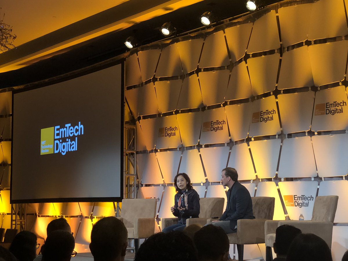philosophygeek's tweet image. Dr. @drfeifei invites everyone to the AI big tent: neuroscientists, humanists, technologists, doctors, even philosophers. #EmTechDigital