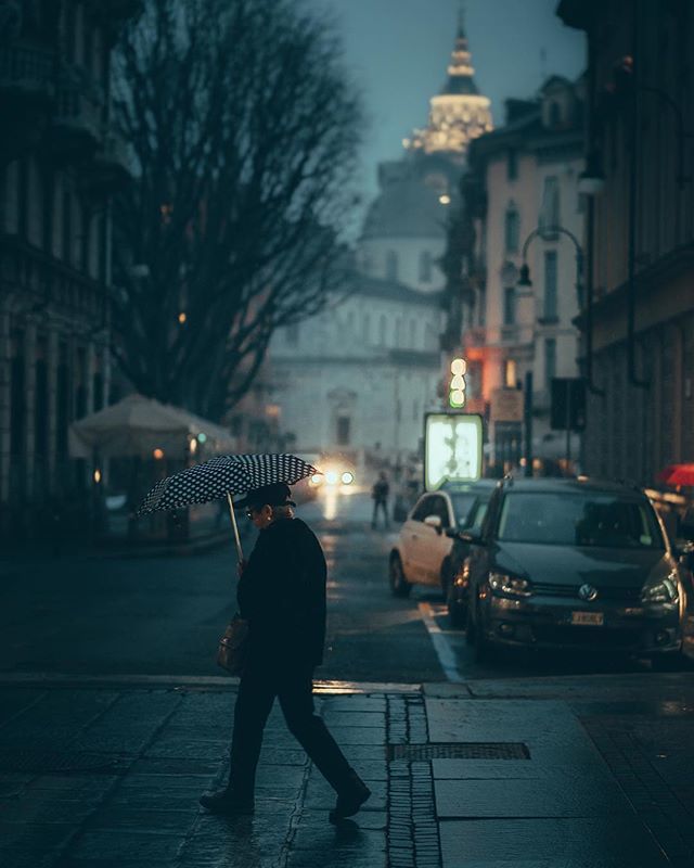 ciauturin's tweet image. Planet Turin
•
•
•
#SDMfeatures #igerstorino #places_of_turin #whatitalyis #streetleaks #streetlife_award #streetsvision #storyofthestreet #streetclassics100k  #wearethestreet #justgoshoot #streetshared #lensculturestreets #moodygrams #myspc #streets… ift.tt/2HFtqli