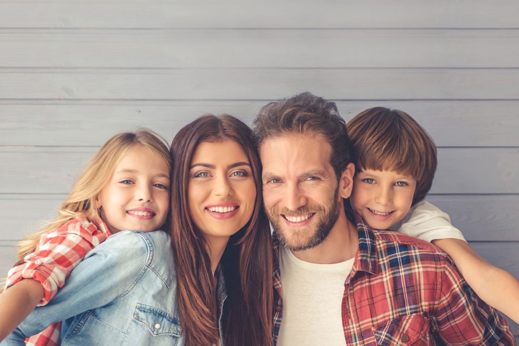 DDentistwa's tweet photo. Dr. Zachary Streit can now correct a wide variety of so-called permanent cosmetic dental problems, and can literally redesign your smile. For more please visit https://t.co/V34lUmoIbk OR Call +1 425-771-3266 https://t.co/2z5c9HuhBv