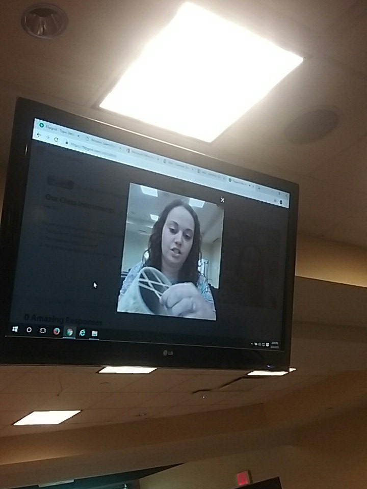 SciCoachOv's tweet image. Ts recording their #FlipgridFever for their students to model their assignment with sounds in science. @WSFCS_Science @Flipgrid @mcwow