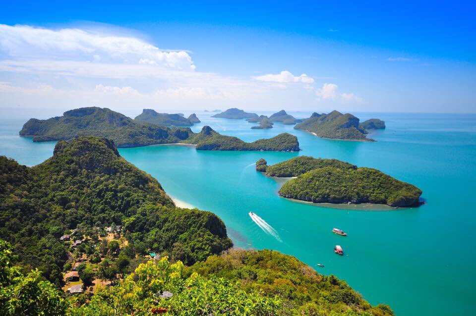 AzureEscapesUK's tweet photo. 🏝☀️ THAILAND BEACH ☀️🏝

🇹🇭 Koh Samui From £999pp 🇹🇭

📆 05th May 2019
🛏 8 nights staying at the Baan Samui
✈️ Flying from London Heathrow

⭐️ Koh Samui is often voted one of the best holiday islands in the world and it’s easy to see why.

Message for further information! https://t.co/gVsitw1LtX