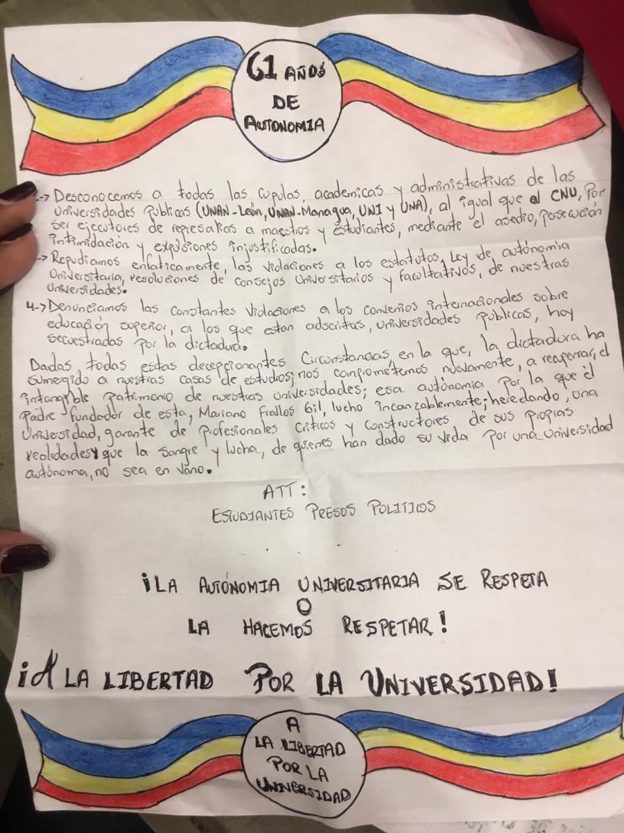 CudjNicaragua's tweet photo. Hoy que Ley de la Autonomía Universitaria cumple 61 años, nuestros compañeros presos políticos de la UNAN León cumplen 7 meses de haber sido secuestrados por el régimen. Desde el encierro, nos envían esta carta y nos piden no olvidar la lucha universitaria.

(1/3) https://t.co/vcuYPefgKX