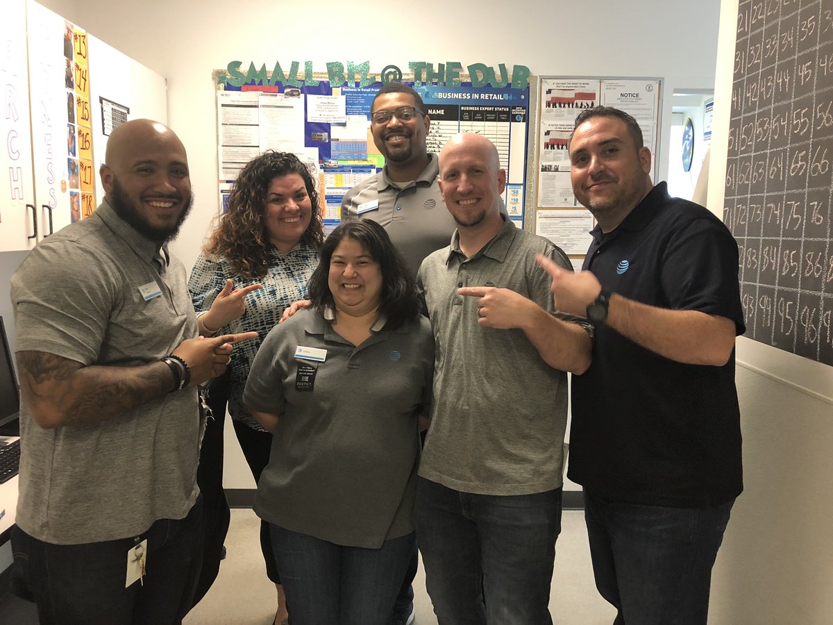 AdamMRagab's tweet photo. The start of my Coast visit @TheDub314 &amp; our awesome team member Debra closes 2 business internets! What an awesome start to a great visit @GKeiling #WilmingtonStrong #GotFiber #EntERtainmentFirst #DabwithRagab #TheForce #keilingIt #GrowingtheBiz @Casey_B910 https://t.co/bDMIcXIDJf