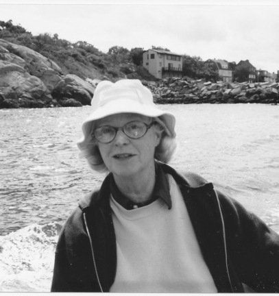 ScienceMIT's tweet photo. A #MITWomeninScience first: Emily Wick, who received her PhD from @ChemistryMIT in 1951, was #MIT's first female tenured professor in 1963! #WomensHistoryMonth #chemistry https://t.co/qoxzPtx0dq