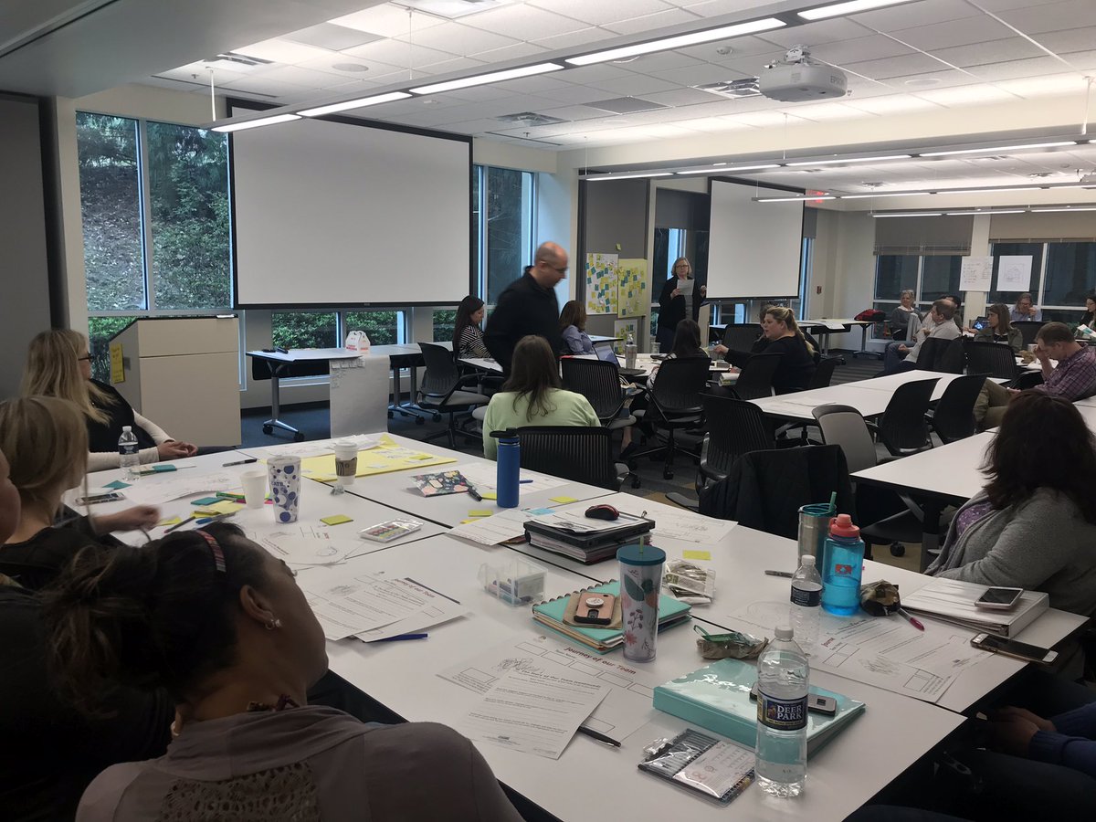 OCEEPrincipal's tweet image. The @oceeotters @AK12DC #DesignThinking team has been hard at work #solvingcomplexproblems #forourusers #embracethesquiggle @laporte_shannan @hashtagharkins @teacherdaspit @callandjones @youngsforever12 @MrsWinklmann @Robertsreaders1