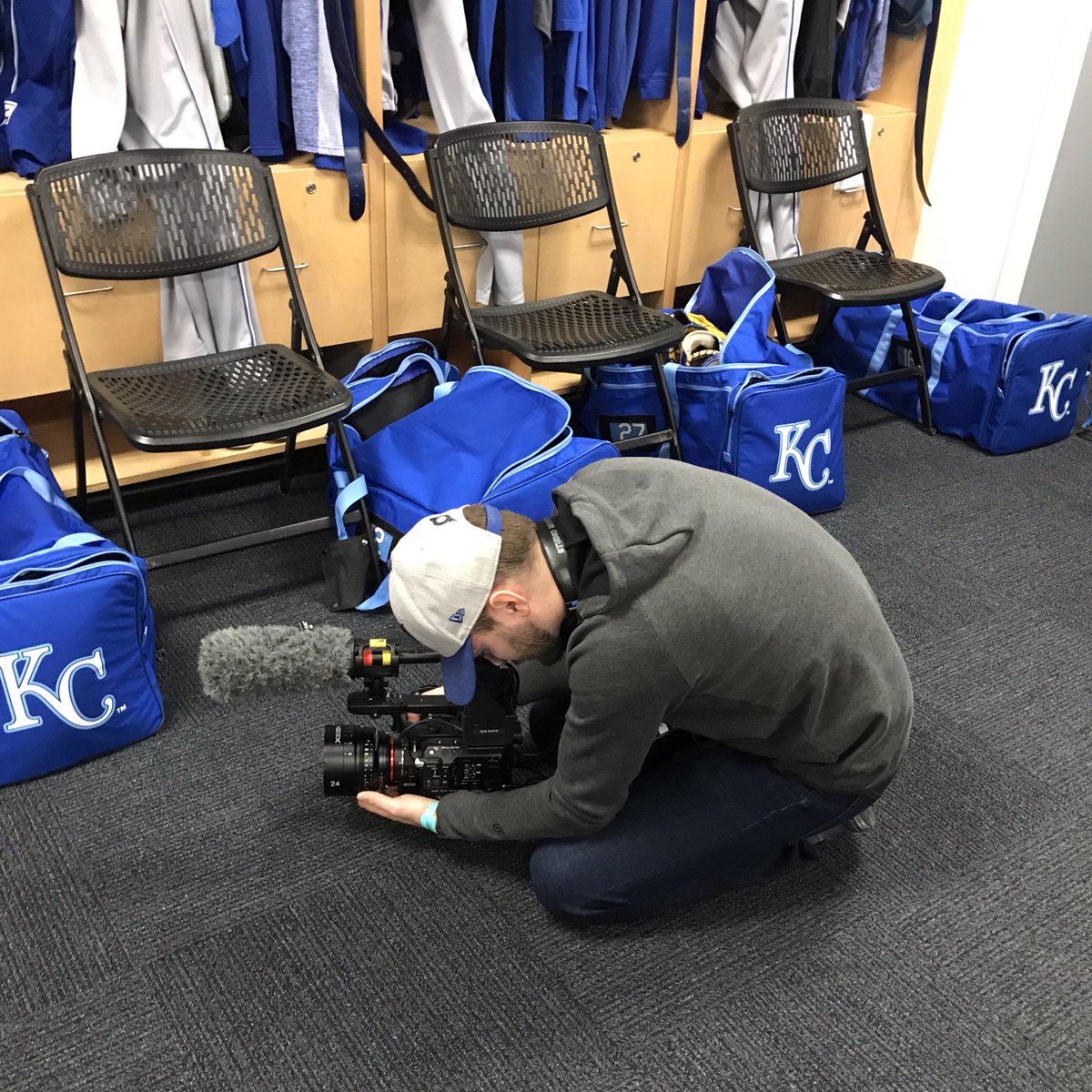 Hurrdat's tweet photo. Baseball Bālāsana

Excited to be out for another season of @OMAStormChasers baseball! https://t.co/RX7IGJ7HLW