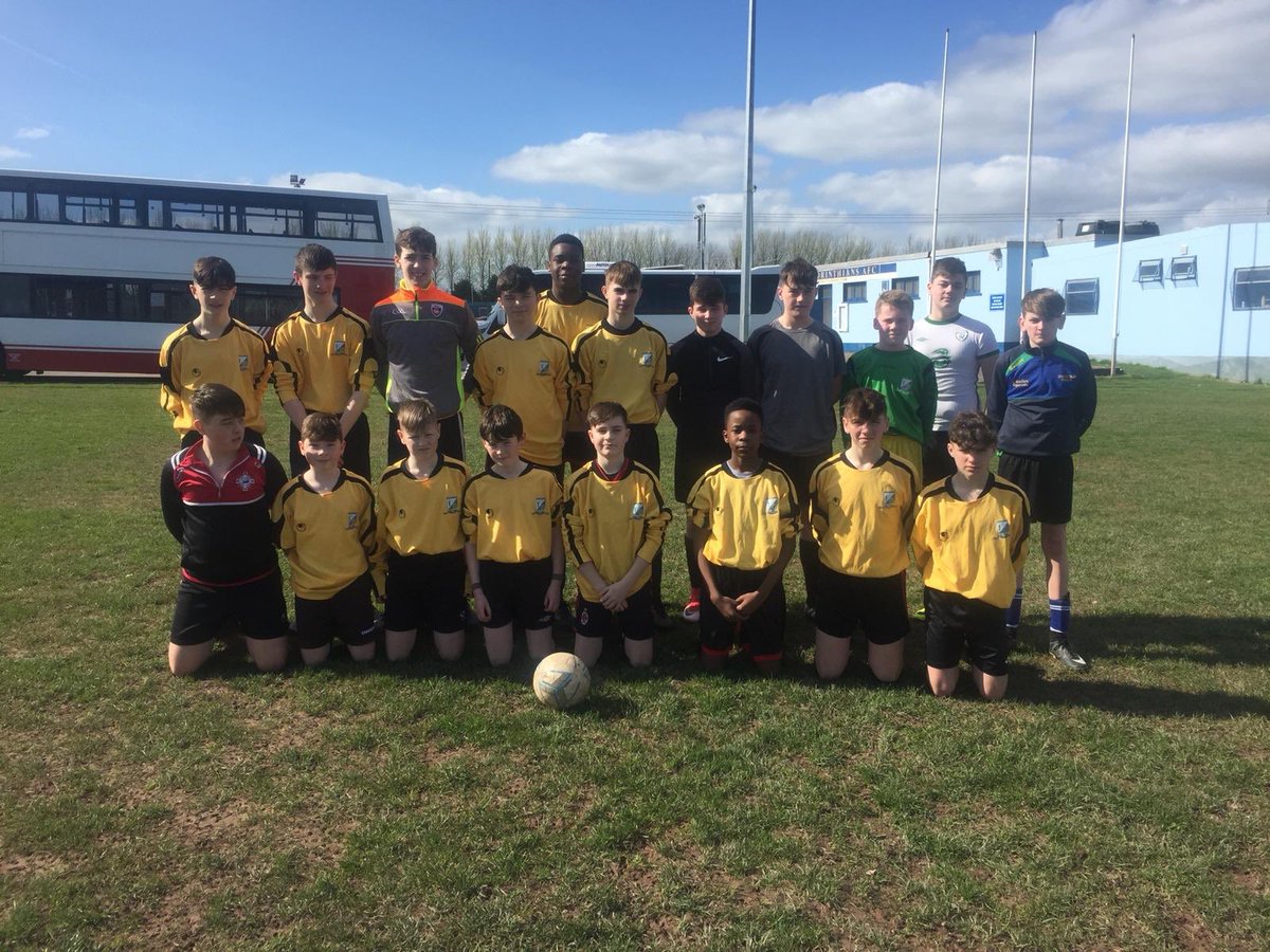 MillstreetCS's tweet photo. Well done to our First Year Boys Soccer Team who gave a great account of themselves in the First Year Cork Cup today @faischools before eventually losing 2-4 v @pbcsoccer Very good game. Thanks to our lads for fabulous effort...bright days ahead!Thanks also to Mr.Canty &amp; Mr.Healy https://t.co/e9rfHDoqJM