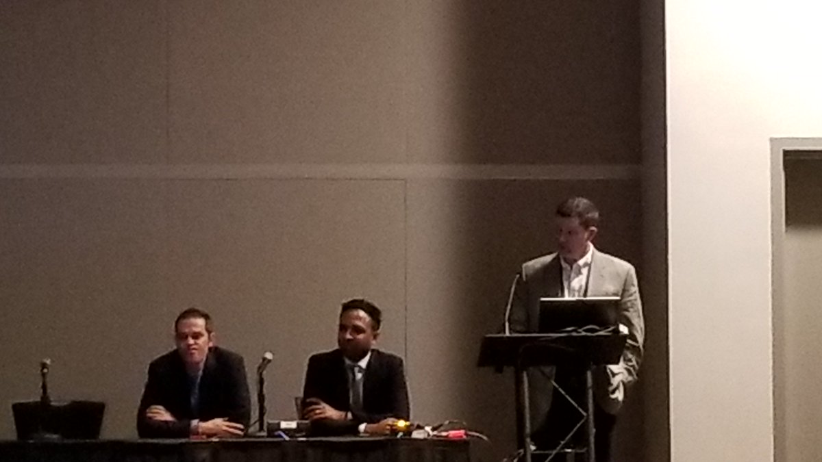maninbsir's tweet photo. Mike Darcy delivering his #IRendoscopy - Our 30 yrs experience @WashUIR with biliary stone removal. @JVIRmedia #SIRATX19 moderated by @CHICKVIR & @medravi https://t.co/kgnwEzgbCW
