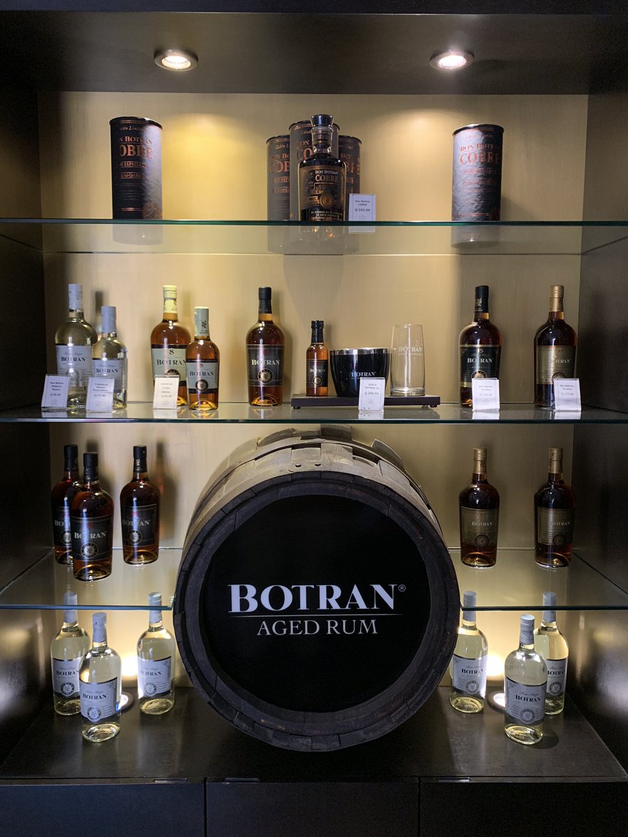 ControlUnion_CA's tweet image. ¡En la cata del primer ron sostenible del mundo!
Ron de Guatemala presentó sus marcas #Zacapa y #Botran, ambas recientemente certificadas por Control Union bajo el estándar @ISCCSystem. ¡Felicitaciones!
#ControlUnionGuatemala #ControlUnionSustainability