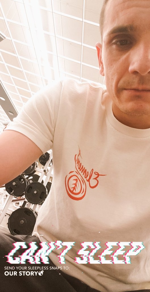 itsmasterbenny's tweet photo. Feels good working out at midnight. Membership fees are due. Cough that cash up....  #cashmaster #findom #alpha #MuscleWorship #musclemaster https://t.co/Z0iIHN116V
