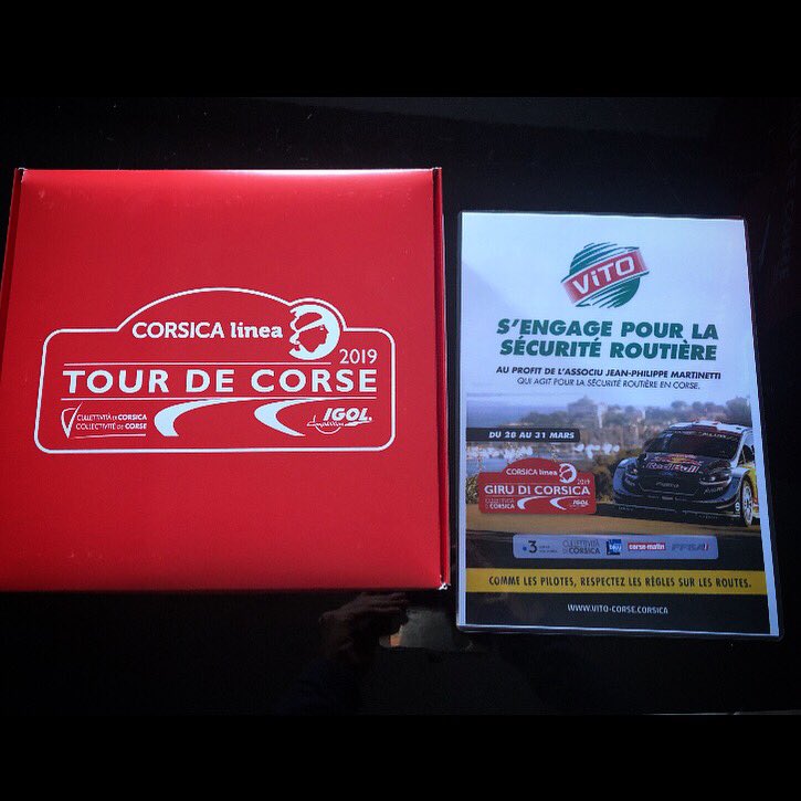 AssociuM's tweet photo. L’associu Jean-Philippe MARTINETTI est heureuse de vous informer que les packs du tour de Corse sont enfin disponibles dans le réseau de station vito avec un flyer de prévention routière au prix de 6€ et les bénéfices seront reversés à notre association. https://t.co/SB97ypDX3e