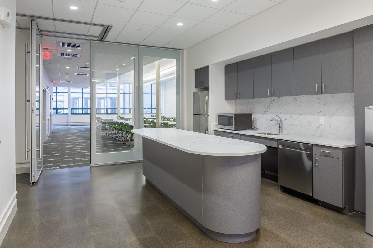 BerkeleyBuildCo's tweet photo. BBC’s project for the @CLF #Boston is complete! Upgrades to the infrastructure of CLF’s 4-story wood framed building with masonry exterior, new roof, upgraded lobby to meet #ADA compliance, and new/upgraded MEPs.
#BBCProjects
#BerkeleyBuildingCompany
https://t.co/q0MkRxHqqk https://t.co/jC5p0uZOhk