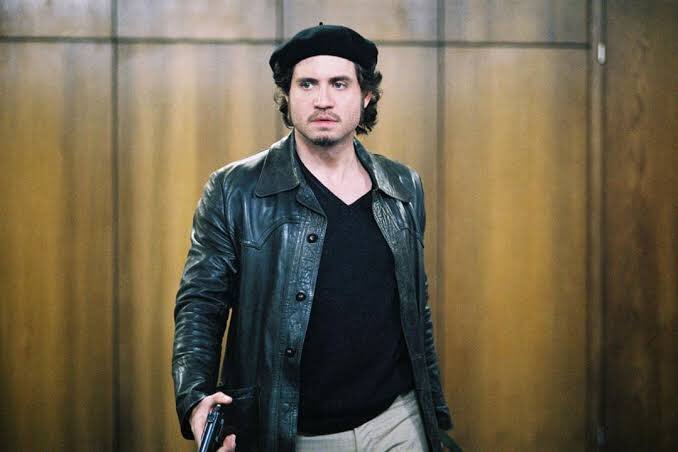 Happy birthday Édgar Ramírez. He was great in Carlos, one of my favorite political thrillers. 