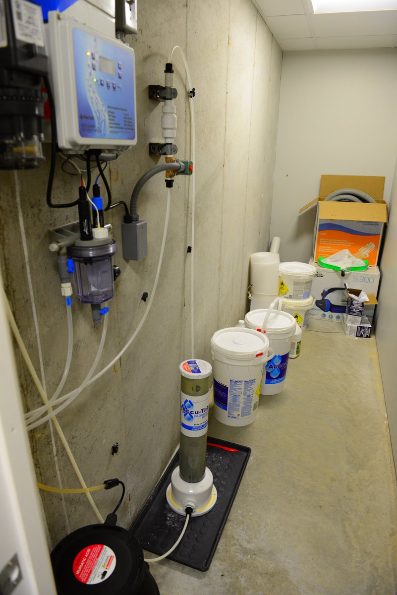 PoolTechIowa's tweet image. We love bringing our customers to easy-to-use clog-free Accutab-Tab systems! #Accutab