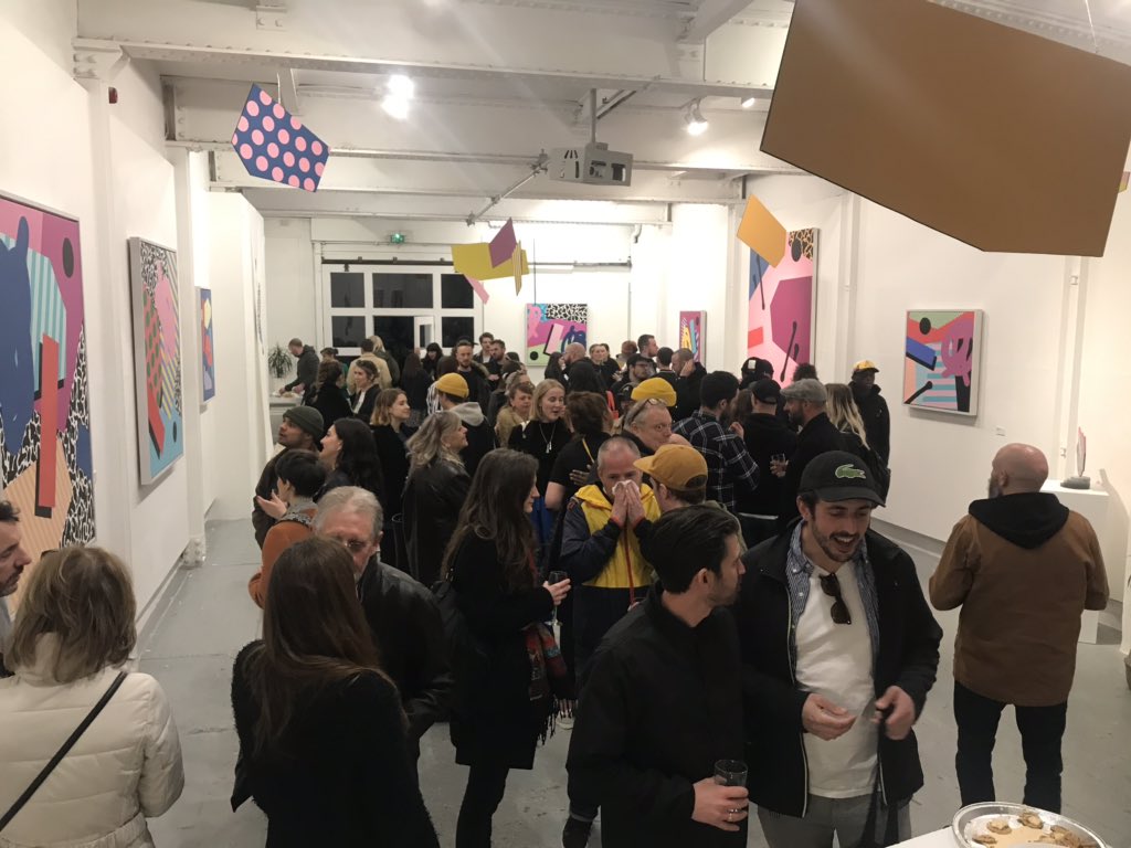 _Inthesafehouse's tweet image. Good turn out so far, come down y’all, what else you going to do on a Monday ? #centrespace #mrpenfold #art #bristol.