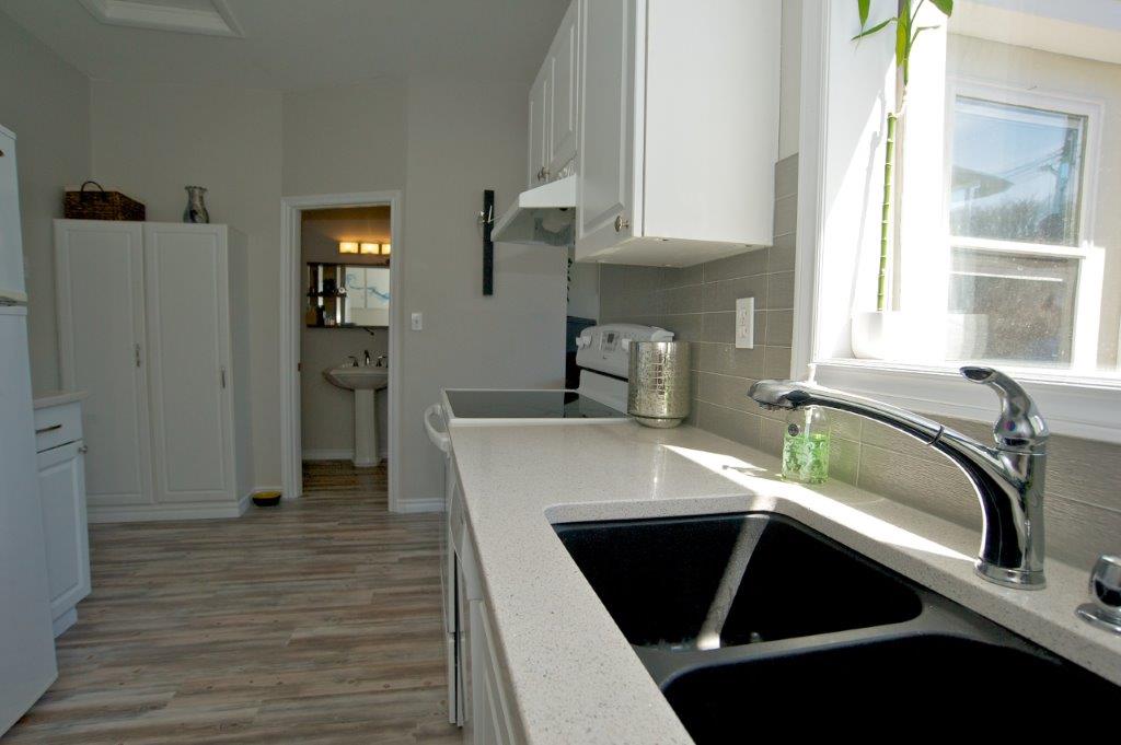 harbingerfloors's tweet photo. Here’s a beautiful example of our Essentials Beach House, HES23077R! Thank you 🙏 and huge shoutout to our sales rep in Manitoba for sending these great images! Where would you use these gorgeous floors? Drop us a comment and let us know. #BRGsustainability https://t.co/nuY70LtNrB