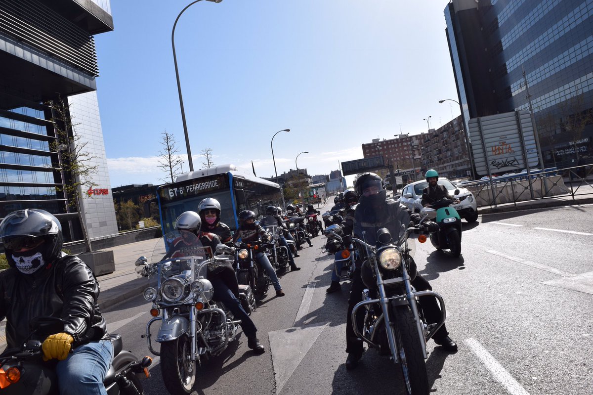 HOGCapital's tweet photo. No podemos estar más orgullosos, hemos conseguido acumular 5152 kms de esperanza y la calzada, los pantanos, la Sierra de Madrid y cada moter@ que saludamos en la ruta, fueron testigos de ello. Grande Chapter, grande👏🏻@PulserasCandela @Harley_Spain @HARLEYCAPITAL @hogspainevents https://t.co/mtAKpAmgsh