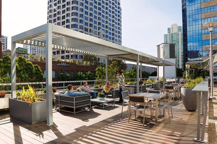 EMMESCO's tweet image. The weather is warming up and the 1 Columbia Place terraces are the perfect place to soak up the sun. ☀️ 401 W. A Street | San Diego, CA