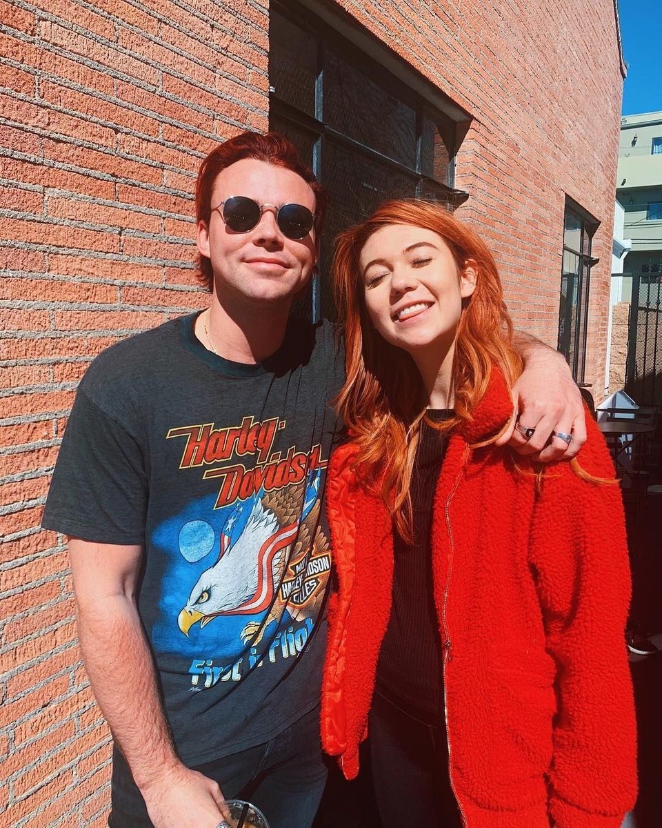 tre_fairchild's tweet photo. PSA ; @Ave_Riley is SO sweet! Also both rockin that red hair! https://t.co/MloXkIX6RB
