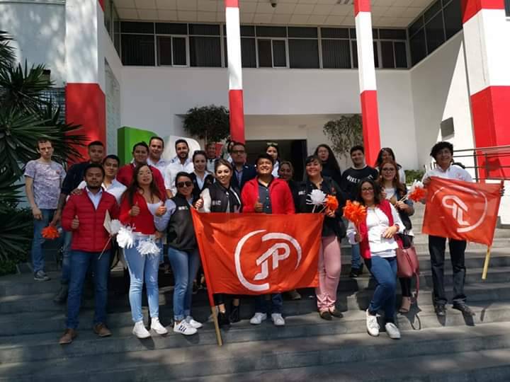 RedJPTol's tweet photo. Con gusto el pasado sábado acudimos a la toma de protesta de la @cnopedomex y quién la dirigirá será @_sandramendez seguros estamos que será una excelente persona al frente del sector popular
#DejandoHuella #SomosJpToluca https://t.co/QPS8WqT7gT