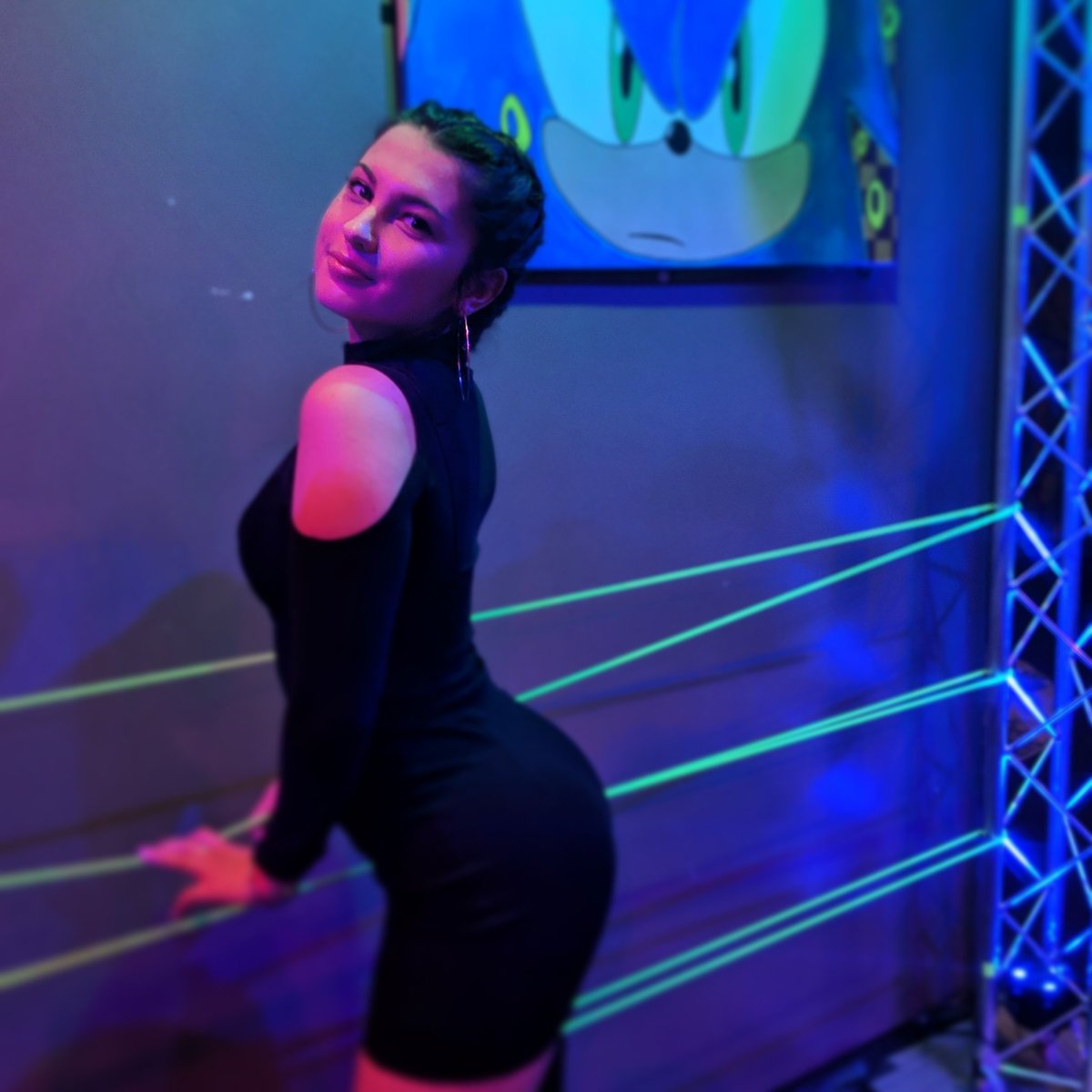 The Wall Esports Gaming Lounge tweet media