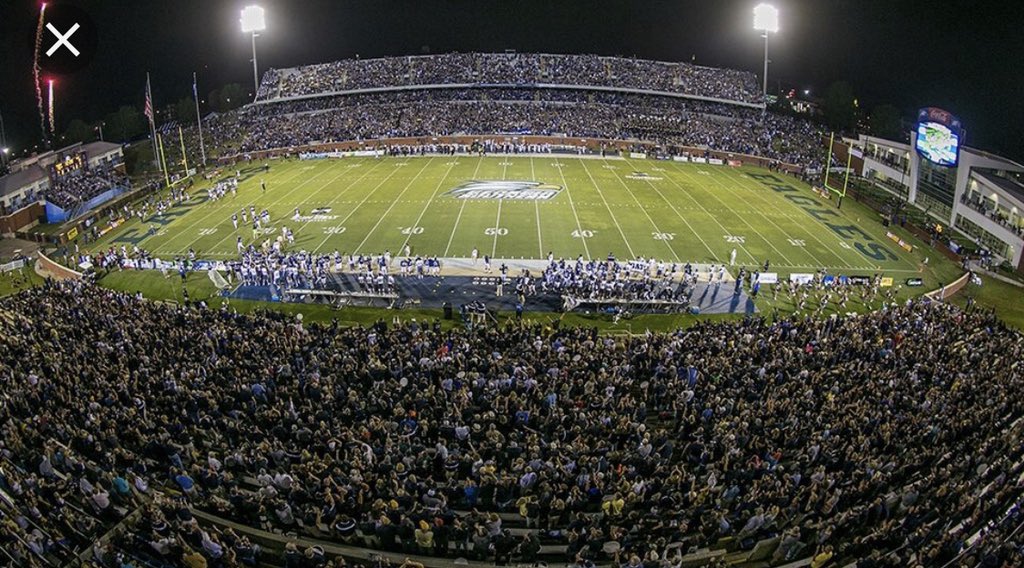 ogkareem11's tweet photo. After a great visit at Georgia Southern University, I’m blessed to say I’ve received an offer 🥶 #GATA @GSAthletics @corypeoples @Rod121Lindsey @chadlunsford @ashley_burns_ https://t.co/FBoIEau47i