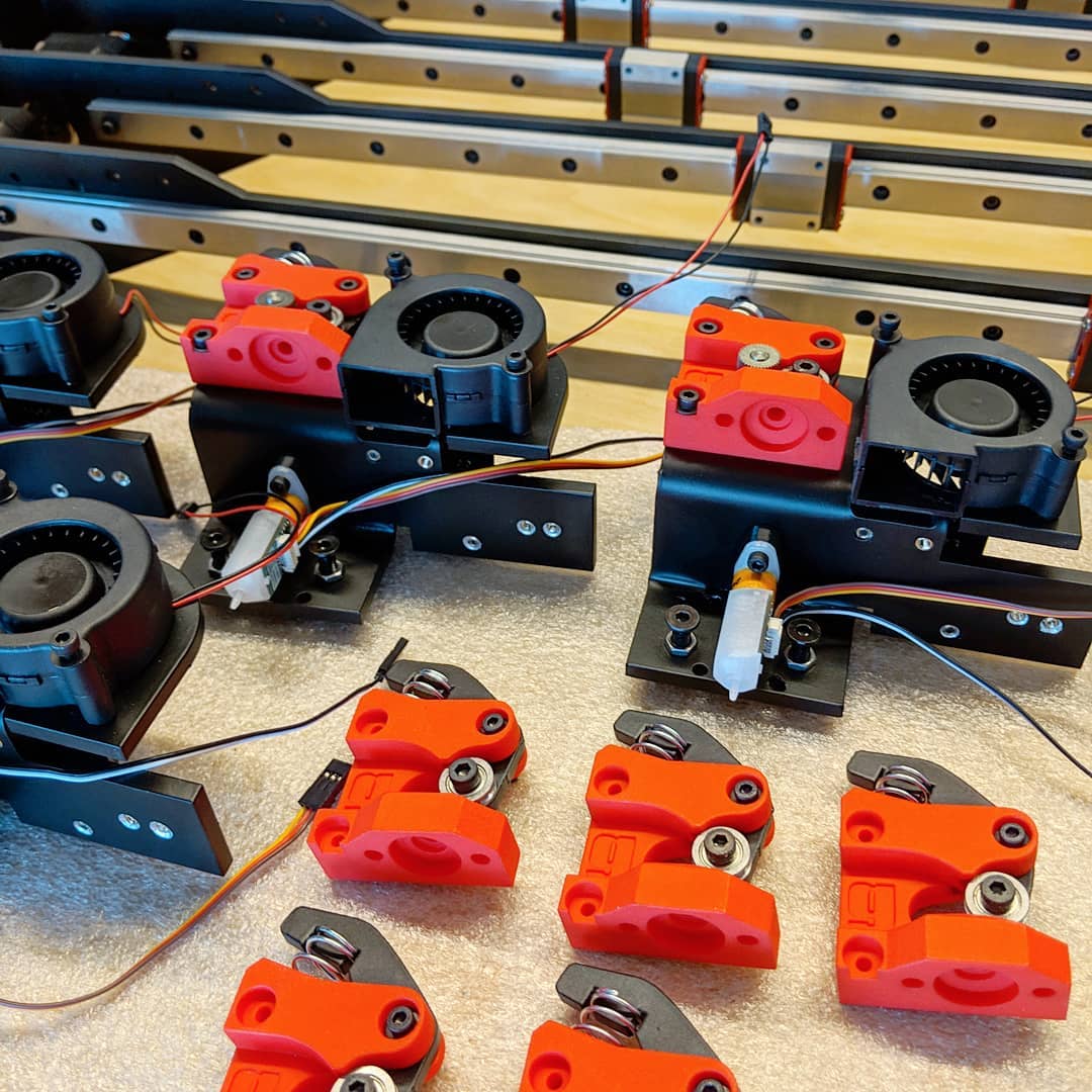 gCreate3D's tweet photo. The first batch of #gMax2 parts have been flooding in and we're in production! Lots of activity happening at #gCreate HQ in the next few weeks as we are finishing off the first run production, packaging, manuals, config files and everything else. More updates to come! #3dprinting https://t.co/BtCu6hzIy4