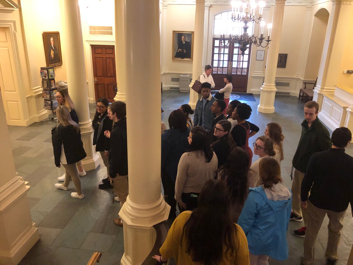 McM_EHS's tweet image. HTHS is at the MD State House...finishing up our tour! #authentech #careertechnologyeducation ⁦@collins6HCPS⁩ ⁦@druhoags⁩ ⁦@HCPSchools⁩
